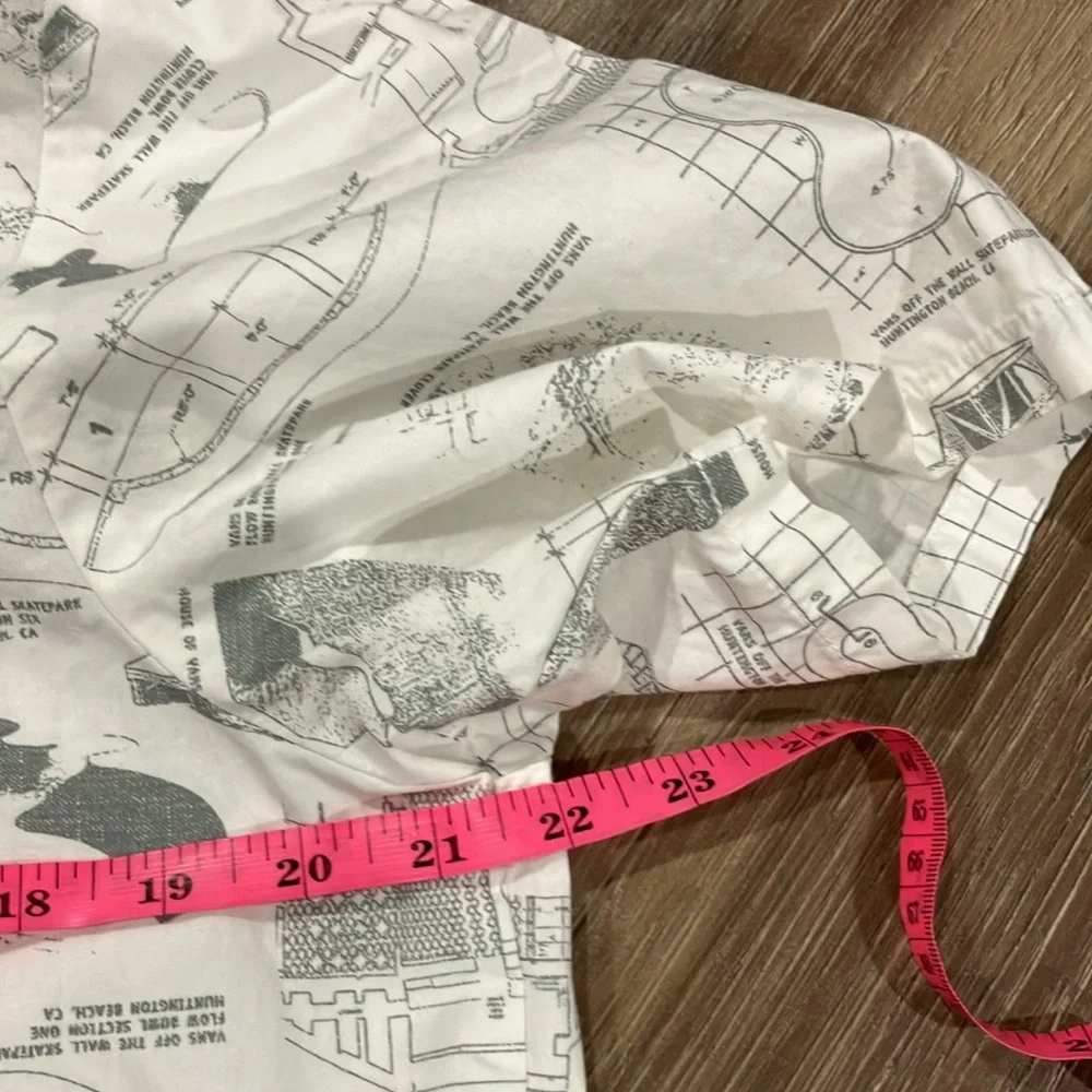 Vans Men’s Button Down Shirt - Picture 7 of 7